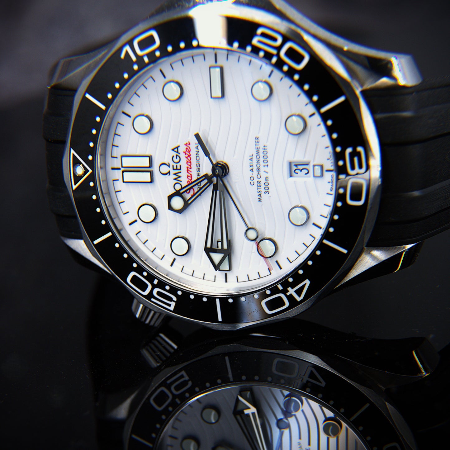 Omega Seamaster Diver 300M Rubber Strap 210.30.42.20.04.001