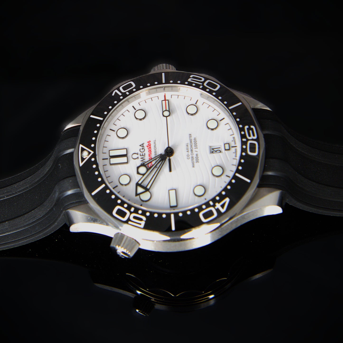 Omega Seamaster Diver 300M Rubber Strap 210.30.42.20.04.001