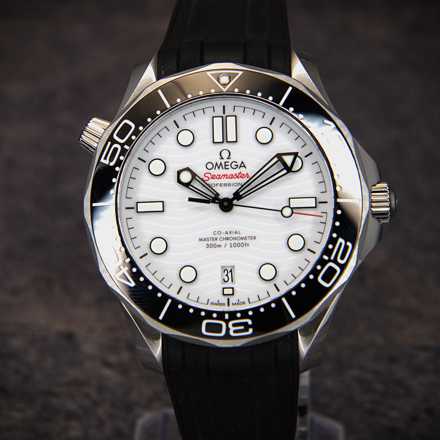Omega Seamaster Diver 300M Rubber Strap 210.30.42.20.04.001