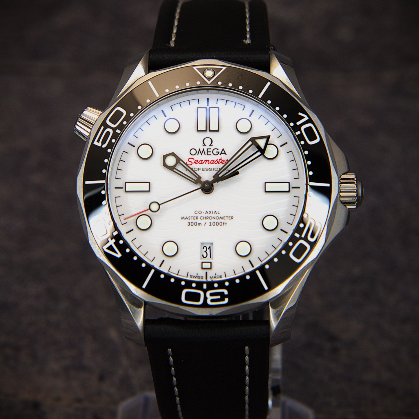 Omega Seamaster Diver 300M Rubber Strap 210.30.42.20.04.001