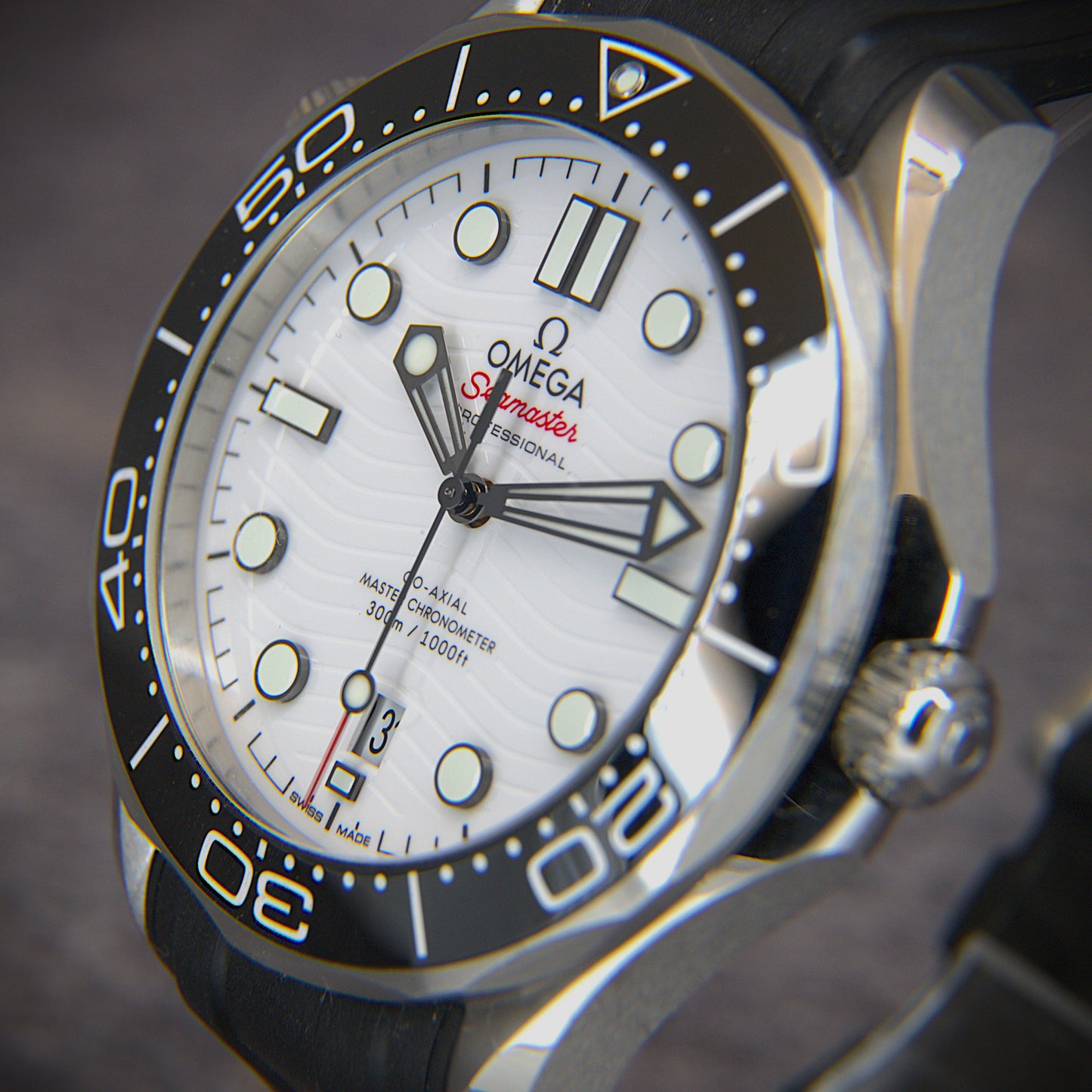 Omega Seamaster Diver 300M Rubber Strap 210.30.42.20.04.001