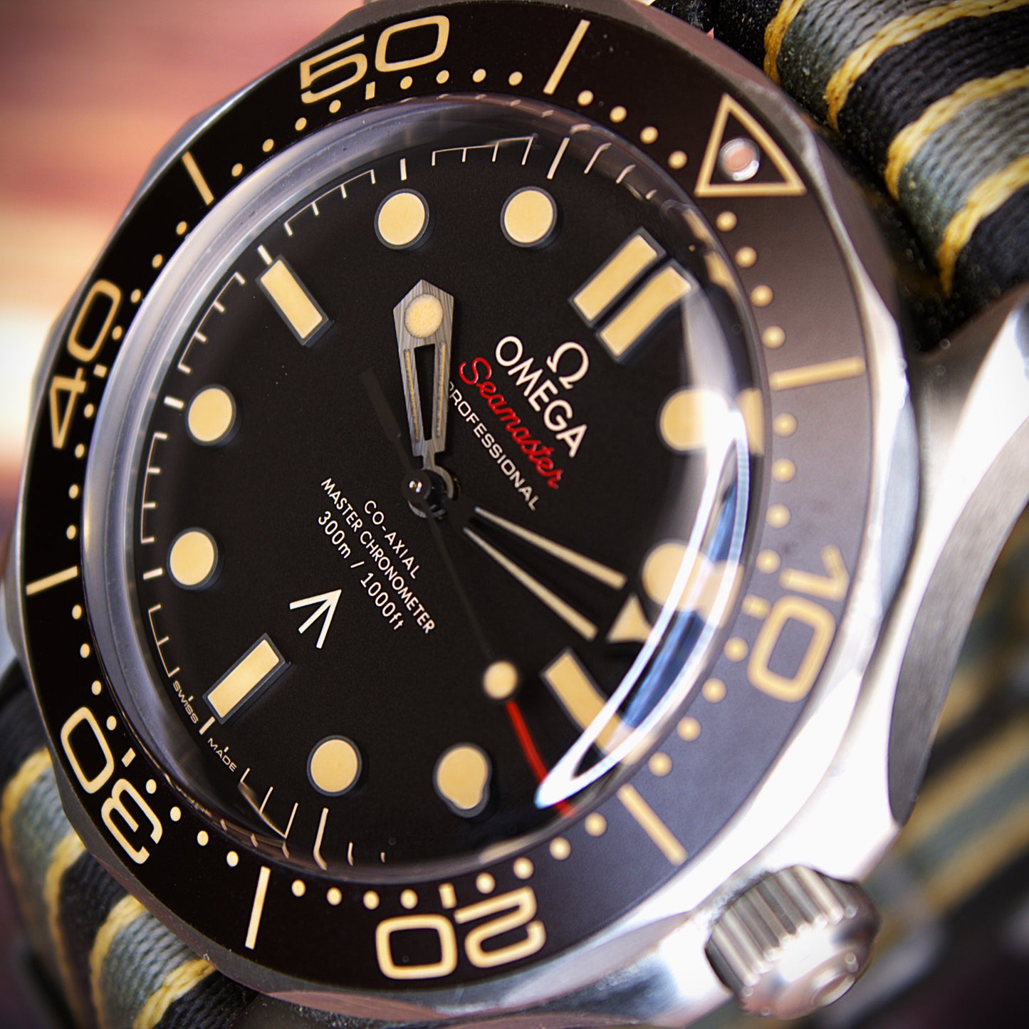 Omega Seamaster Diver 300M 007 No Time To Die 210.92.42.20.01.001
